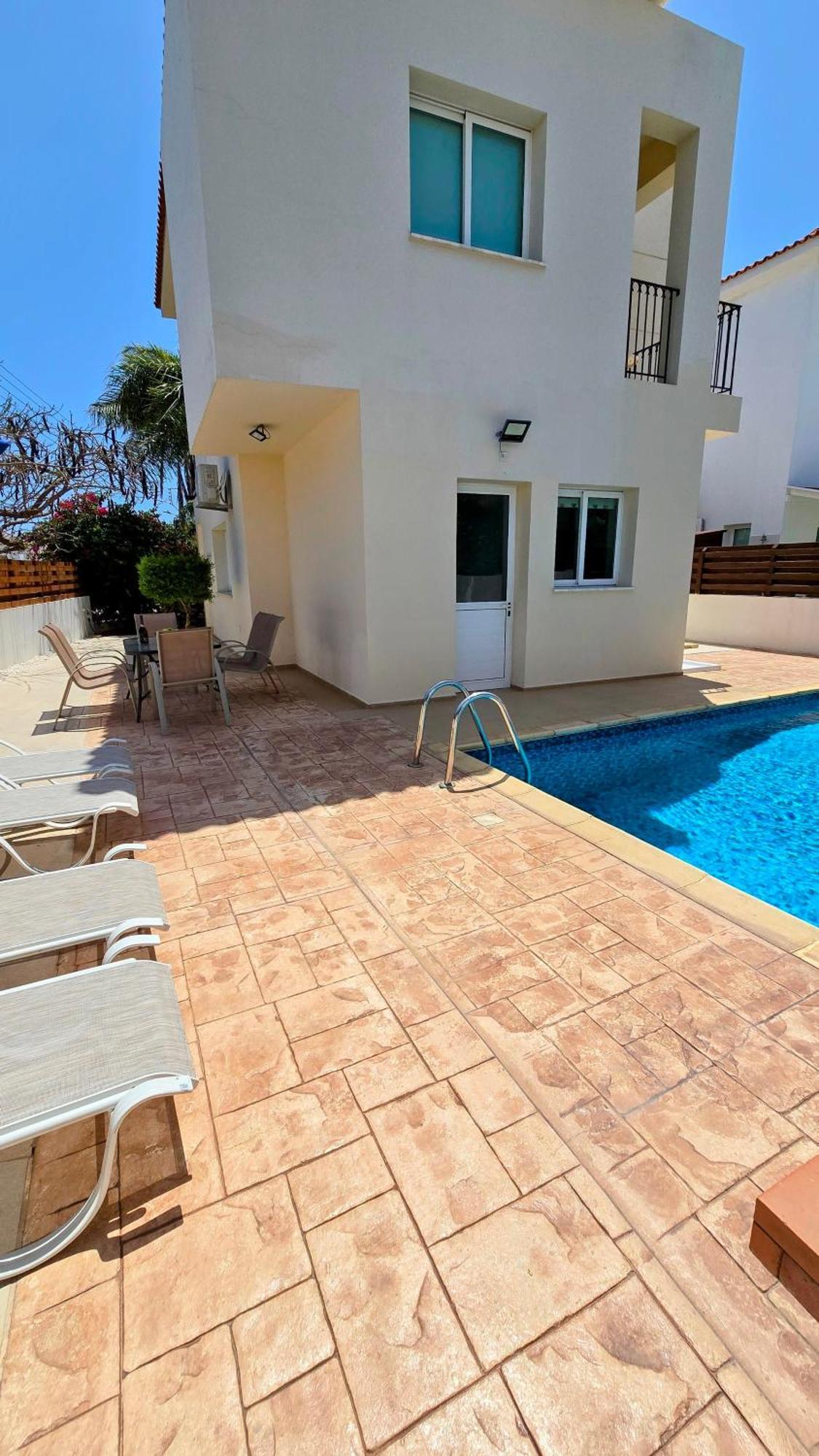 Villa Alkioni 31 Paralimni Bagian luar foto